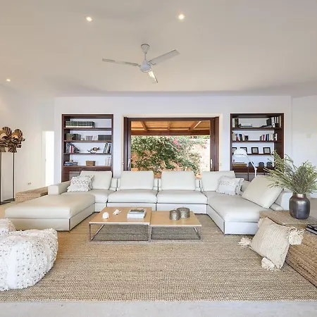 Azul Villa